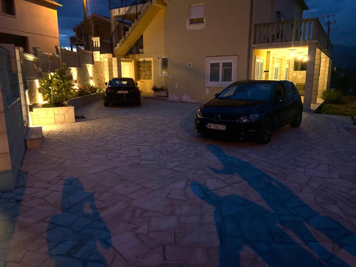 Vila Jovanka Tivat Exterior foto